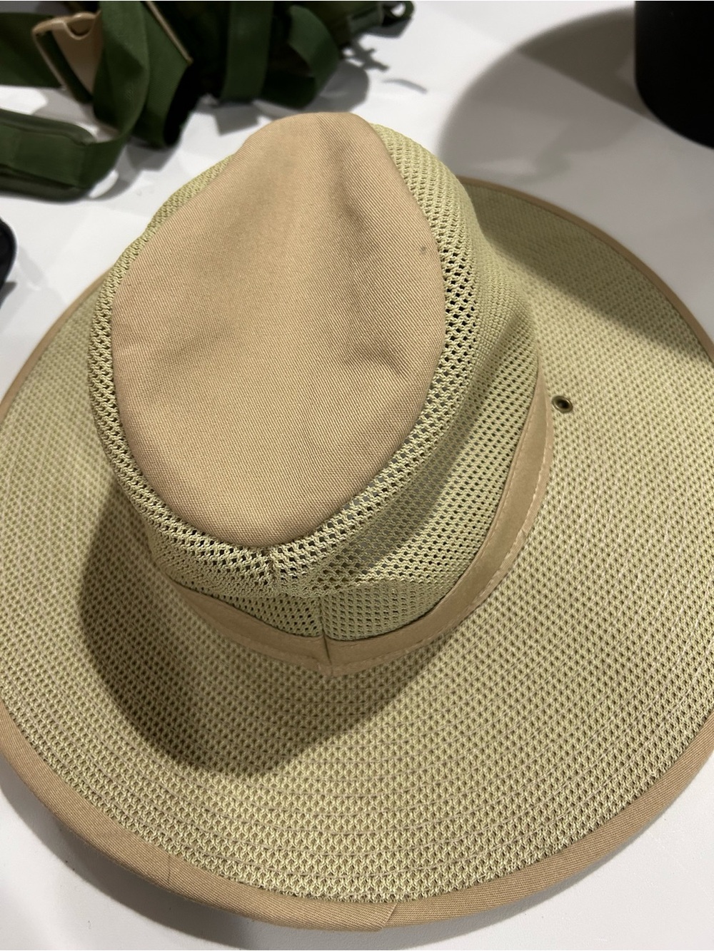 Breathable Mesh Wide-Brim Sun Hat - Tan